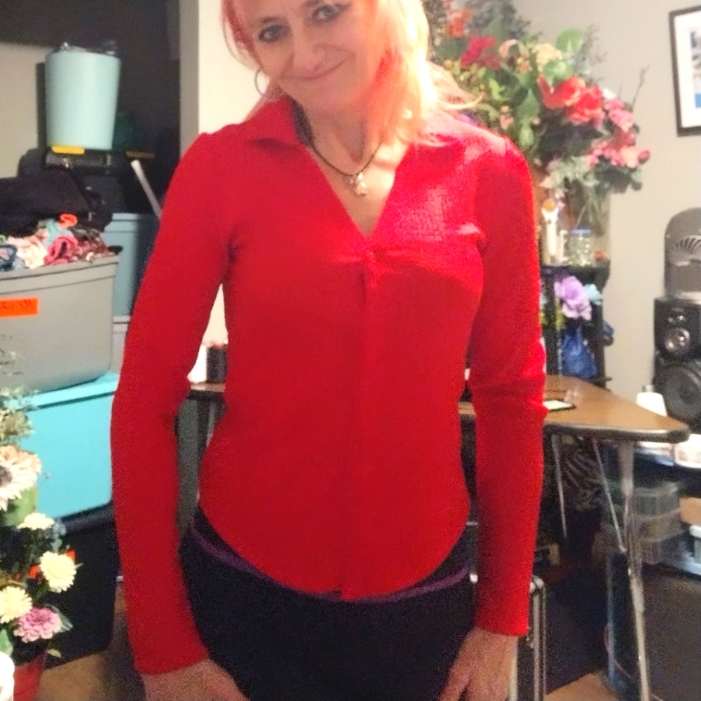 NWOT Red Long sleeved button up top
